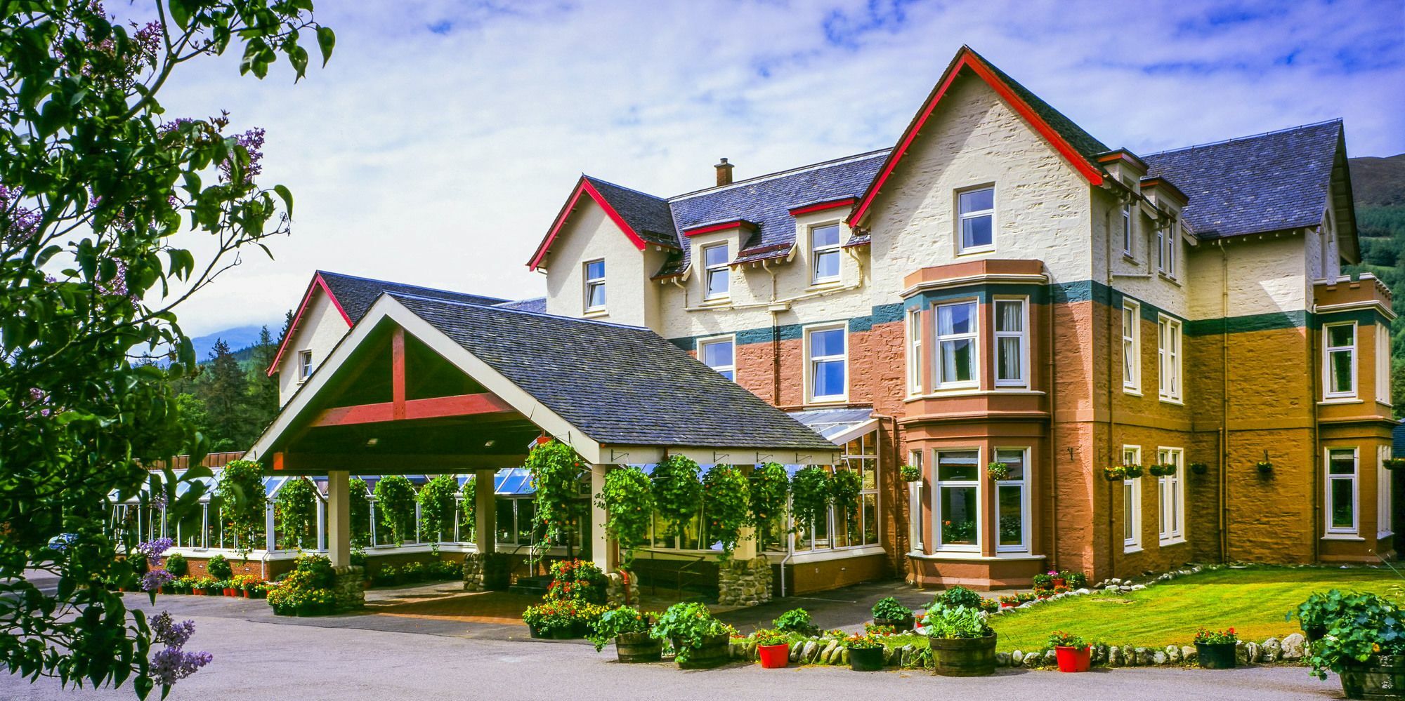Muthu Royal Hotel Tyndrum Exterior photo